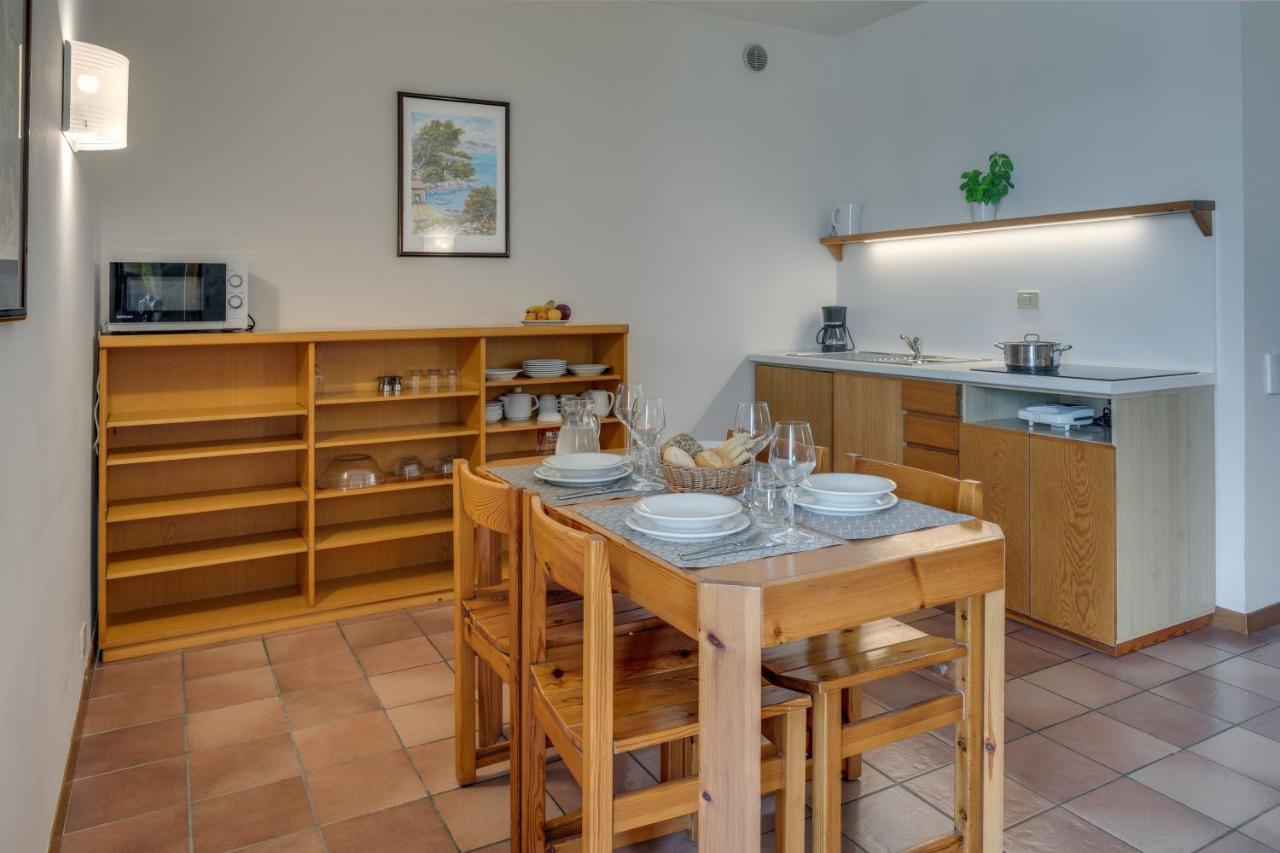 Appartamenti San Carlo Costermano Exteriör bild