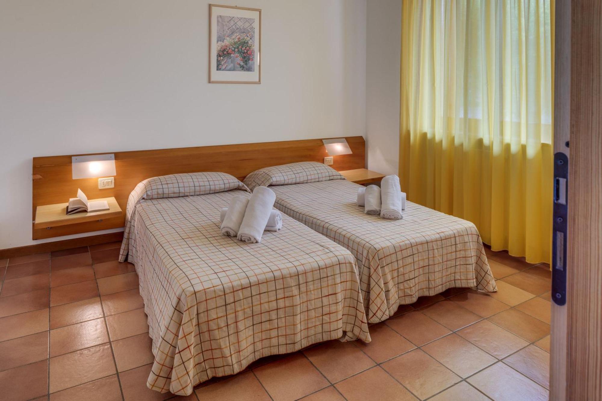 Appartamenti San Carlo Costermano Exteriör bild